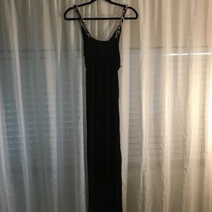 Everly Grey Long black maxi dress
